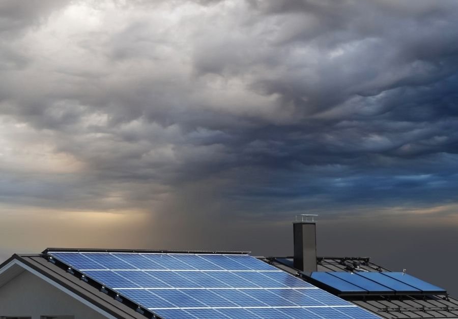 Microinverters vs String: Solar & Shade - What's Best?