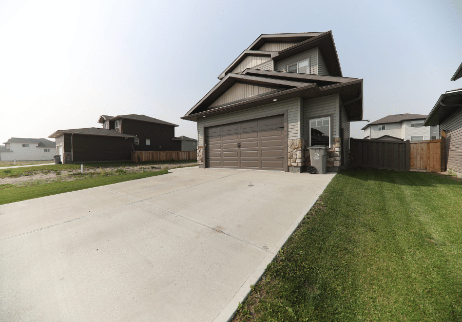 Concrete Driveway Resurfacing: Your Aussie Guide