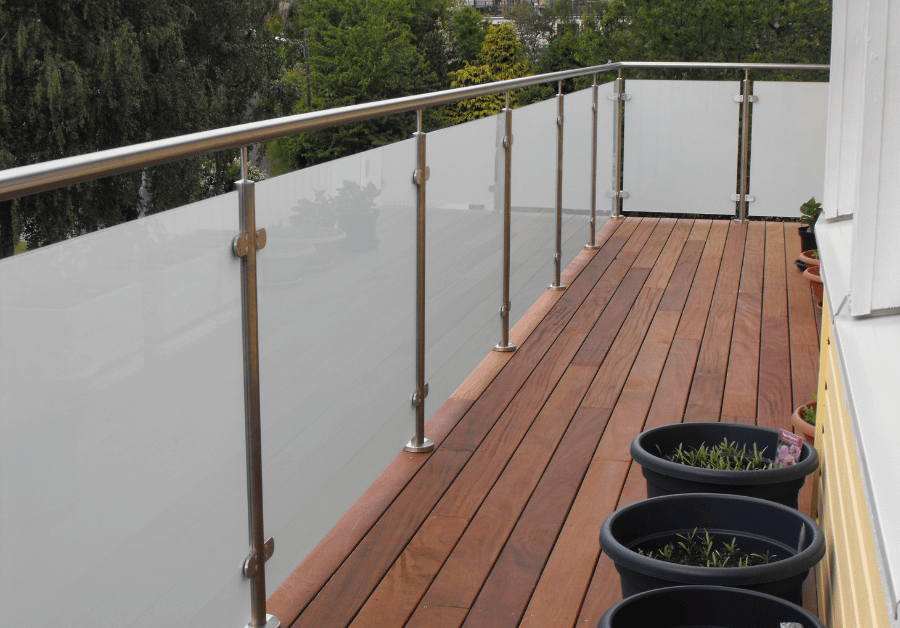 Glass Balustrade Fitters Near Me in Australia: Find Top Pros